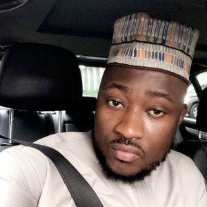 Meet your Posher, Oladiran